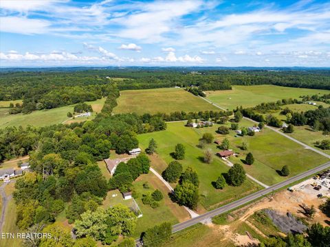 1756 County Road 700 Riceville TN 37370