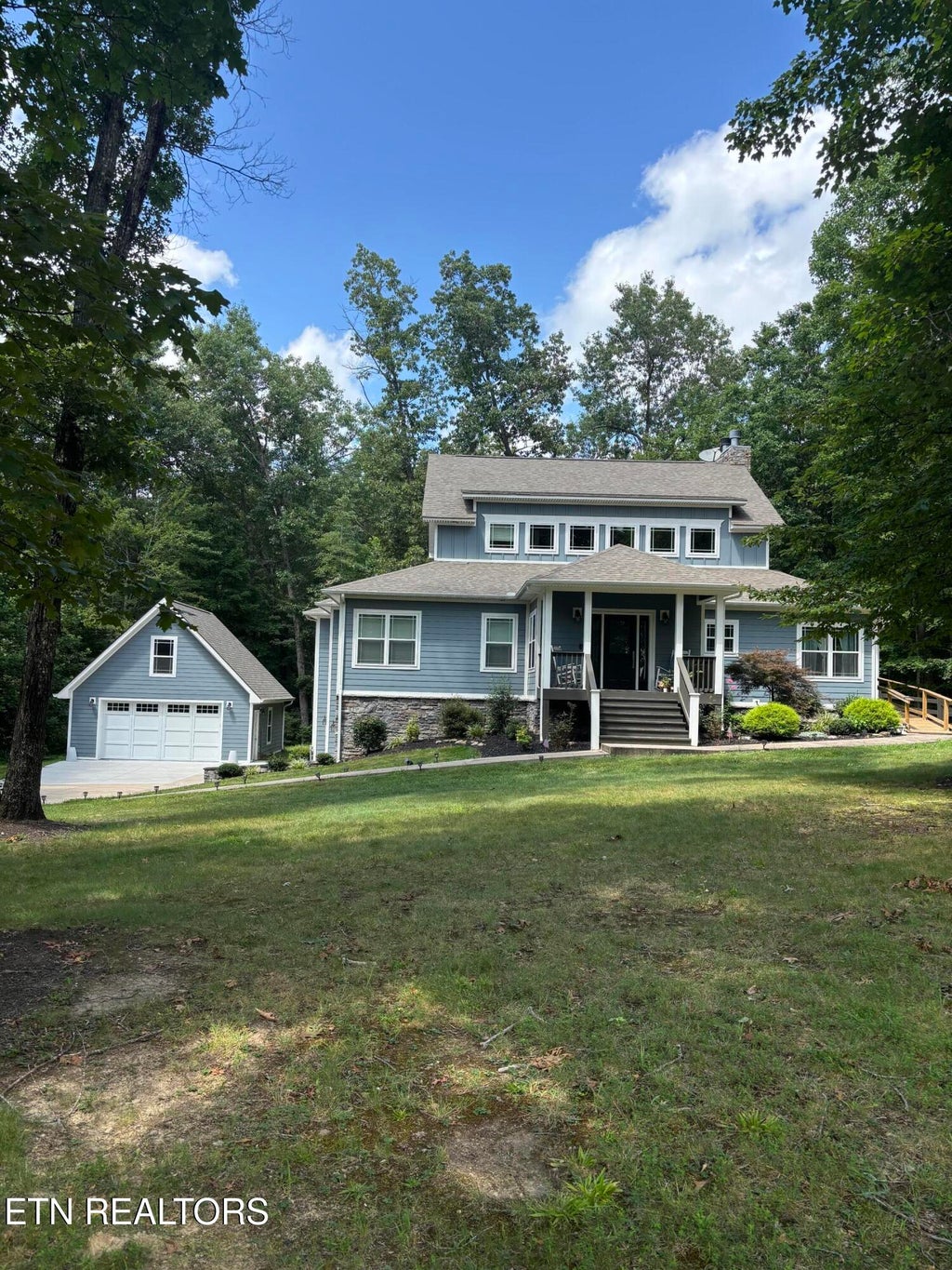 Photo of 346 Red Oak Drive, Oneida, TN 37841 (MLS # 1348086)