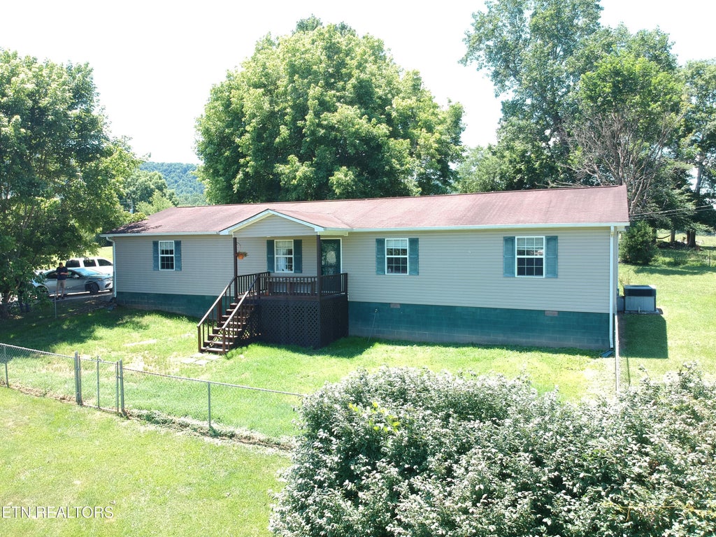 Photo of 177 Helen Lane, Tazewell, TN 37879 (MLS # 1345567)