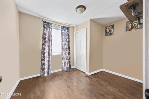 Tiny photo for 640 Camp Ridge Rd, LaFollette, TN 37766 (MLS # 1317041)