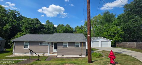 Photo of 258 East Drive, Oak Ridge, TN 37830 (MLS # 1341278)
