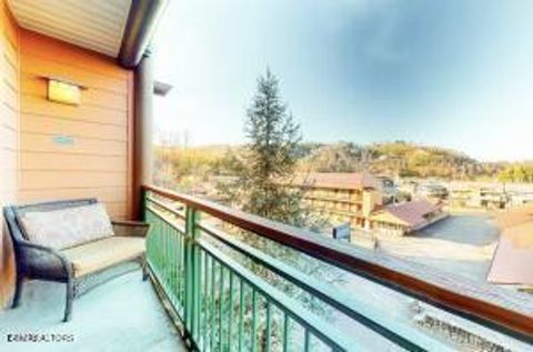 Tiny photo for 215 Woliss Lane Units 209, 312,510 Lane, Gatlinburg, TN 37738 (MLS # 1329306)