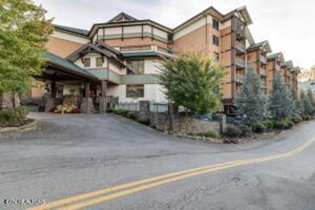 Photo of 215 Woliss Lane Units 209, 312,510 Lane, Gatlinburg, TN 37738 (MLS # 1329306)