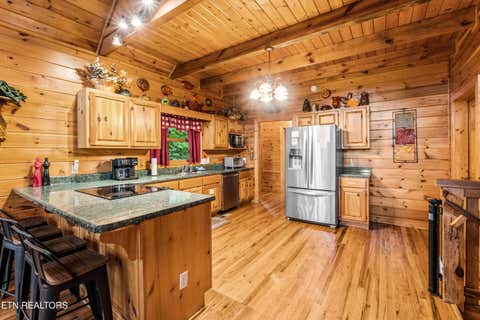 Tiny photo for 2810 Ridge Creek Circle, Sevierville, TN 37876 (MLS # 1349710)