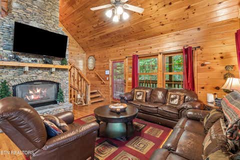 Tiny photo for 2810 Ridge Creek Circle, Sevierville, TN 37876 (MLS # 1349710)