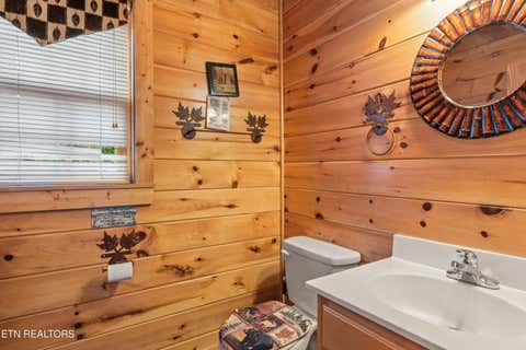 Tiny photo for 2810 Ridge Creek Circle, Sevierville, TN 37876 (MLS # 1349710)