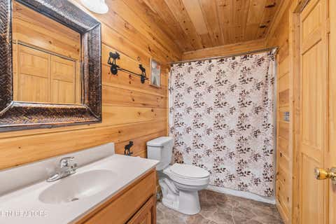 Tiny photo for 2810 Ridge Creek Circle, Sevierville, TN 37876 (MLS # 1349710)