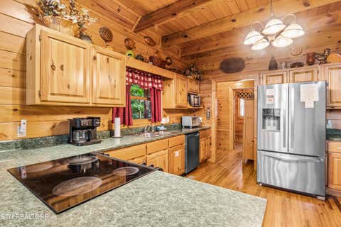 Tiny photo for 2810 Ridge Creek Circle, Sevierville, TN 37876 (MLS # 1349710)