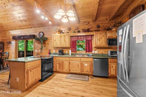 Tiny photo for 2810 Ridge Creek Circle, Sevierville, TN 37876 (MLS # 1349710)