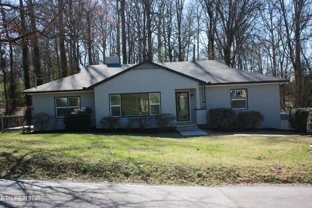 Photo of 5632 Magazine Rd, Knoxville, TN 37920 (MLS # 1332151)