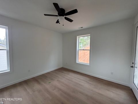 Tiny photo for 3904 Lilac Ave, Knoxville, TN 37914 (MLS # 1335027)