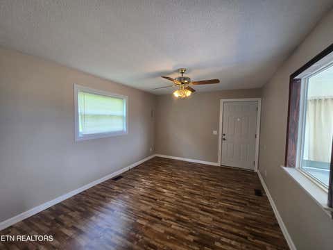 Tiny photo for 221 Rose Drive, Tazewell, TN 37879 (MLS # 1349853)
