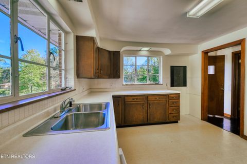 Tiny photo for 324 Mayflower Drive, Knoxville, TN 37920 (MLS # 1319474)