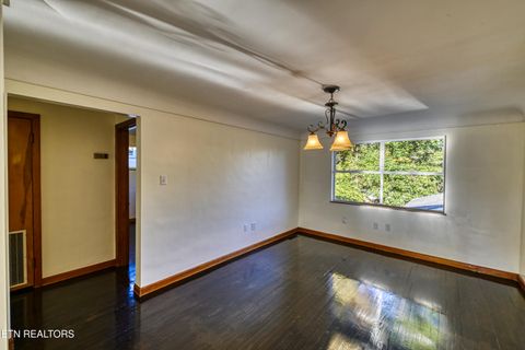 Tiny photo for 324 Mayflower Drive, Knoxville, TN 37920 (MLS # 1319474)