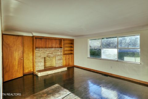 Tiny photo for 324 Mayflower Drive, Knoxville, TN 37920 (MLS # 1319474)