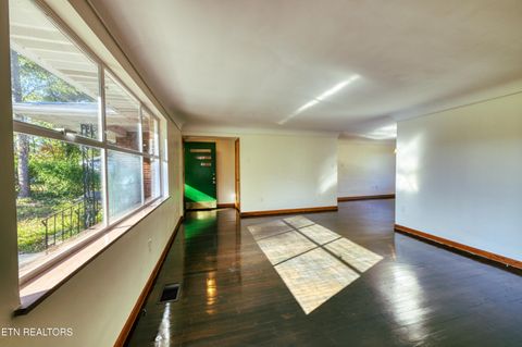 Tiny photo for 324 Mayflower Drive, Knoxville, TN 37920 (MLS # 1319474)