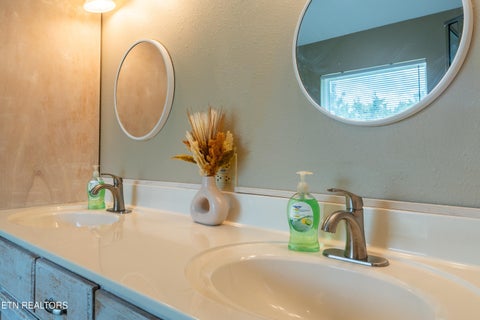 Tiny photo for 1225 Paradise Lane, Dandridge, TN 37725 (MLS # 1349779)