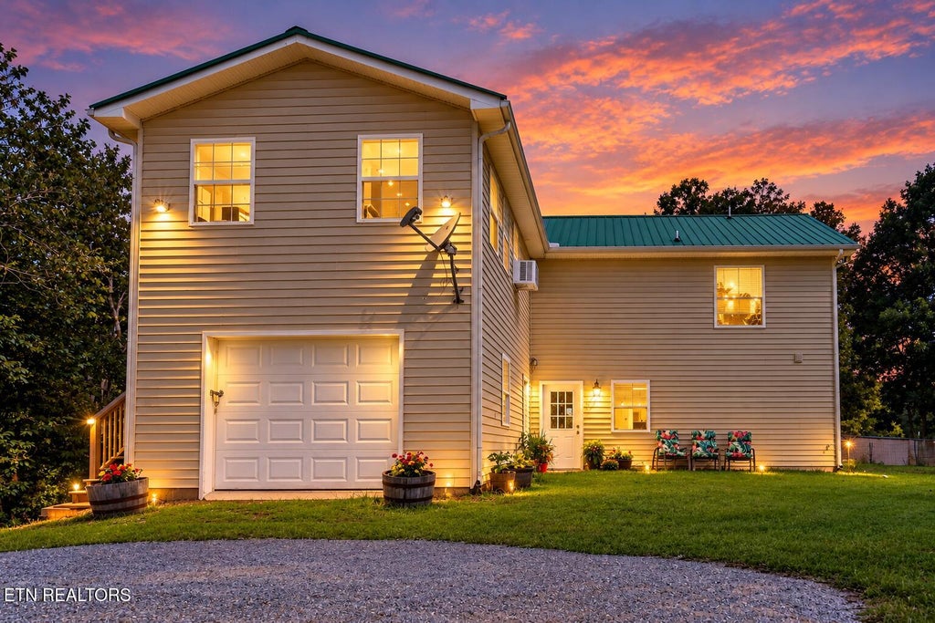 Photo of 1225 Paradise Lane, Dandridge, TN 37725 (MLS # 1349779)