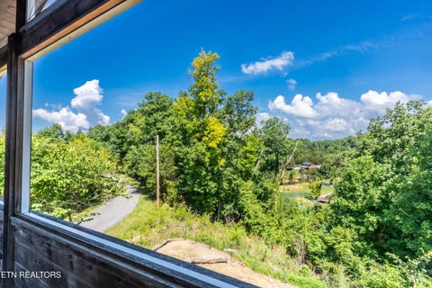 Tiny photo for 1225 Paradise Lane, Dandridge, TN 37725 (MLS # 1349779)