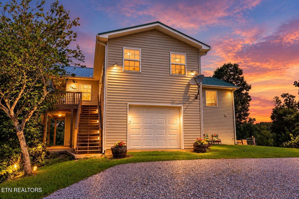Photo of 1225 Paradise Lane, Dandridge, TN 37725 (MLS # 1349779)