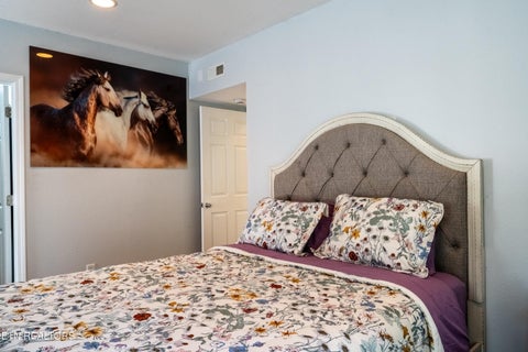 Tiny photo for 1225 Paradise Lane, Dandridge, TN 37725 (MLS # 1349779)