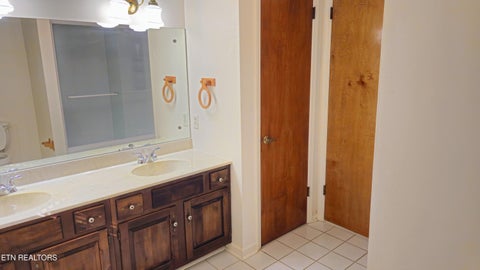 Tiny photo for 111 Claremont Rd, Oak Ridge, TN 37830 (MLS # 1350255)