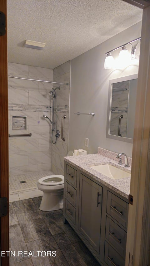 Tiny photo for 111 Claremont Rd, Oak Ridge, TN 37830 (MLS # 1350255)