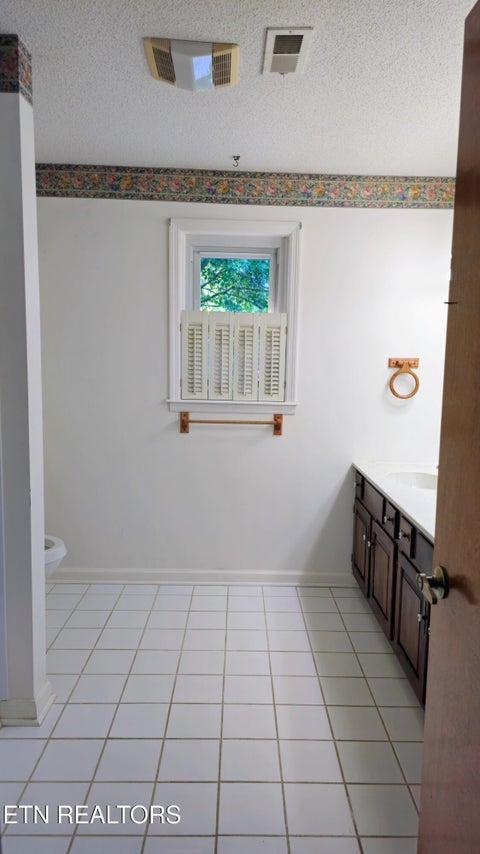 Tiny photo for 111 Claremont Rd, Oak Ridge, TN 37830 (MLS # 1350255)