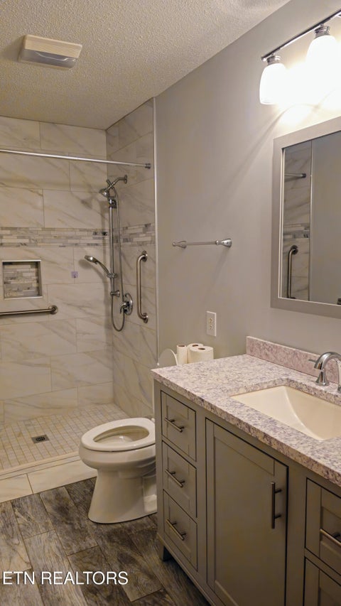 Tiny photo for 111 Claremont Rd, Oak Ridge, TN 37830 (MLS # 1350255)