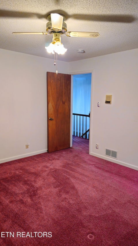Tiny photo for 111 Claremont Rd, Oak Ridge, TN 37830 (MLS # 1350255)