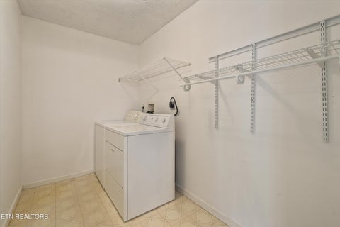 Tiny photo for 175 Alpine Drive, Lenoir City, TN 37771 (MLS # 1360029)