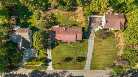 Tiny photo for 175 Alpine Drive, Lenoir City, TN 37771 (MLS # 1360029)