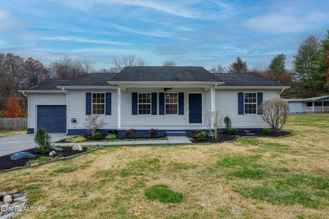 Photo of 18917 Martel Rd, Lenoir City, TN 37772 (MLS # 1322711)