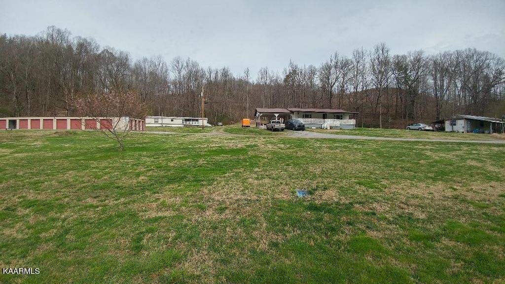 Photo of 6947 Knoxville Hwy, Oliver Springs, TN 37840 (MLS # 1219879)