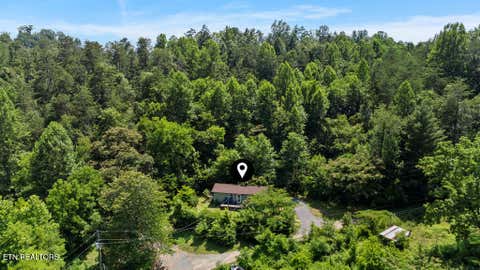 Photo of 1424 Clabo Hollow Rd, Sevierville, TN 37876 (MLS # 1347254)