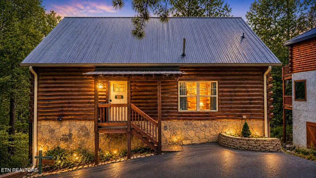 Photo of 1622 Misty Hollow Way, Gatlinburg, TN 37738 (MLS # 1339302)