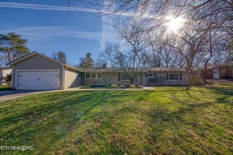 Photo of 7116 Stockton Northwest Drive, Knoxville, TN 37909 (MLS # 1327422)