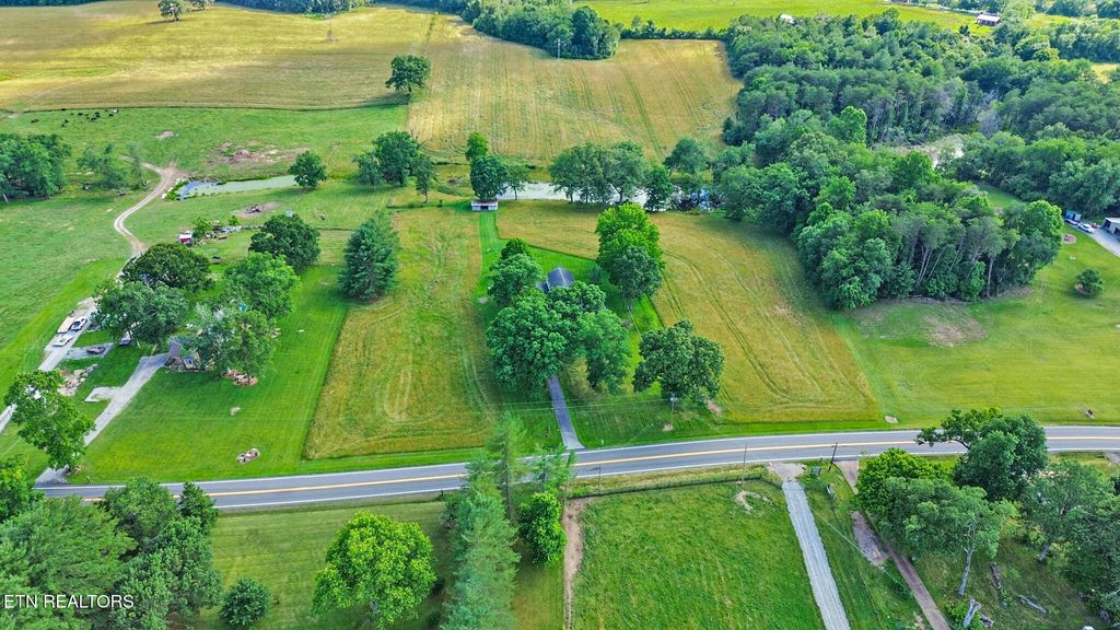 Photo of 1760 Highway 68, Crossville, TN 38555 (MLS # 1344347)