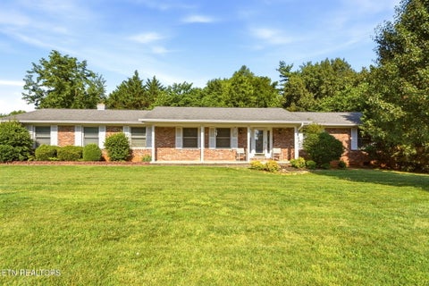 Photo of 109 Crowfield Rd, Knoxville, TN 37922 (MLS # 1344902)
