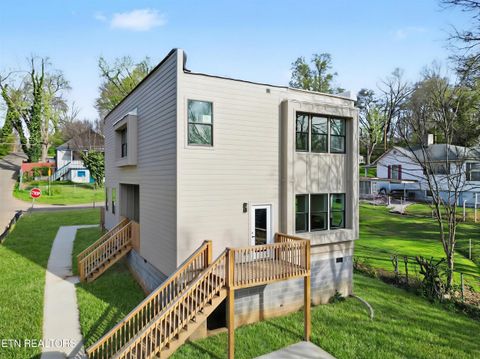 Tiny photo for 2816 Nichols Ave, Knoxville, TN 37917 (MLS # 1339646)
