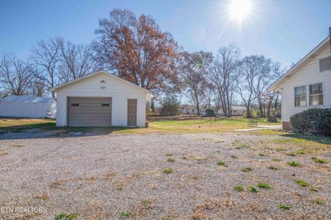 Tiny photo for 404 Douglas Lane, Clinton, TN 37716 (MLS # 1322672)