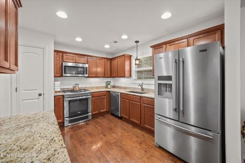 Tiny photo for 165 Crossroads Blvd, Oak Ridge, TN 37830 (MLS # 1326134)