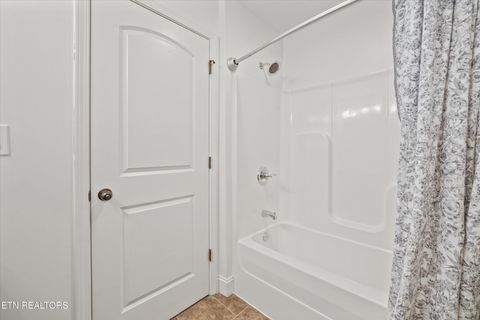 Tiny photo for 165 Crossroads Blvd, Oak Ridge, TN 37830 (MLS # 1326134)