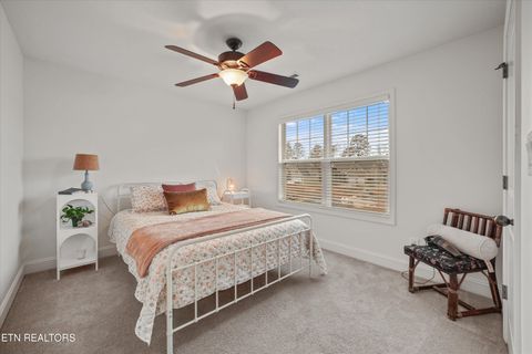 Tiny photo for 165 Crossroads Blvd, Oak Ridge, TN 37830 (MLS # 1326134)