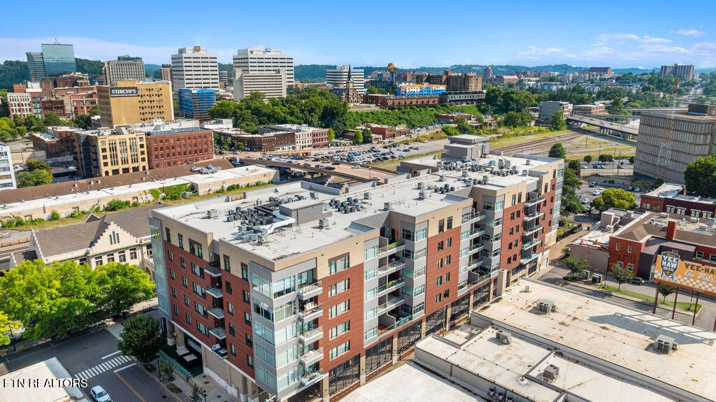 333 W Depot Ave 414