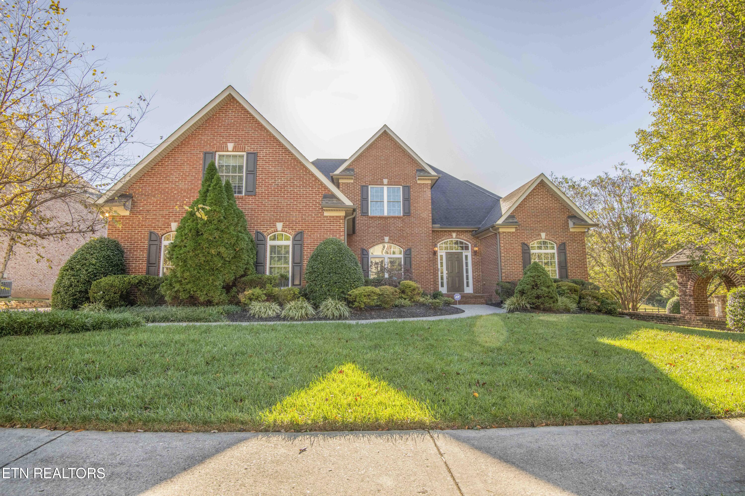 9654 Valley Woods Lane