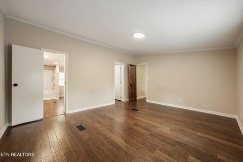 Tiny photo for 2406 Dayton St, Knoxville, TN 37921 (MLS # 1342402)