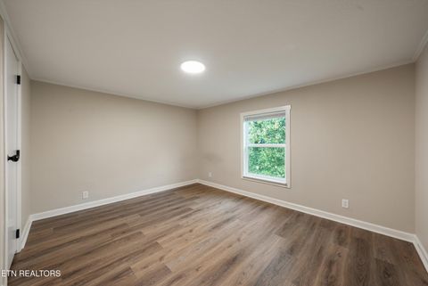 Tiny photo for 2406 Dayton St, Knoxville, TN 37921 (MLS # 1342402)