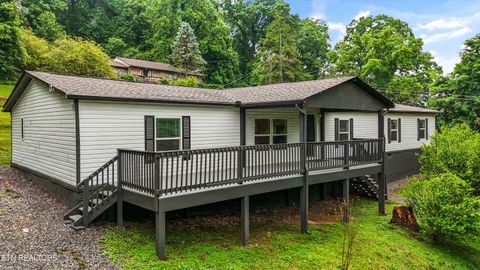 Photo of 2406 Dayton St, Knoxville, TN 37921 (MLS # 1342402)