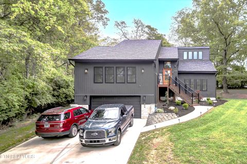 Photo of 7358 Circle Point Drive, Talbott, TN 37877 (MLS # 1318883)